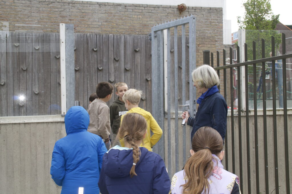 Neues Tor für die Vor- und Grundschule